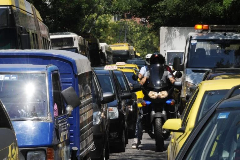 Δίπλωμα οδήγησης: Από διαφορετικές πόλεις εξεταστής και εξεταζόμενος -Όλες οι αλλαγές